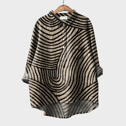 Elsa | Blusa Negra de Corte Fluido