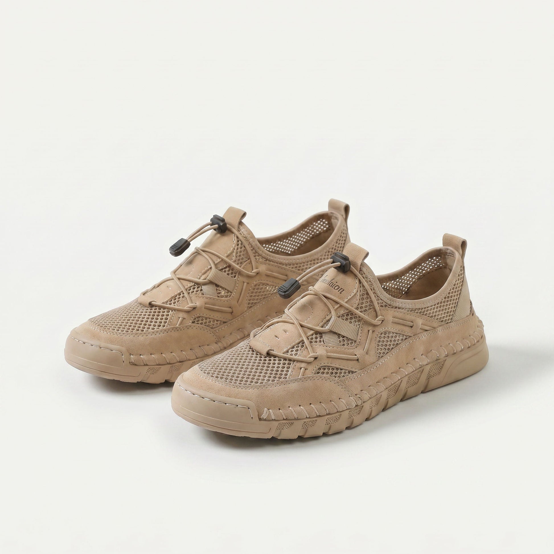 Zapatillas de malla Candela de Luna Sanz, vista de perfil