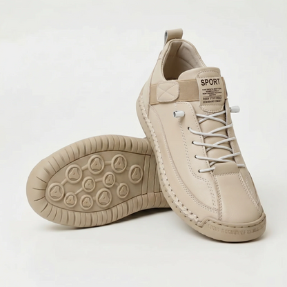 Detalle de la puntera ancha de las zapatillas Yaiza