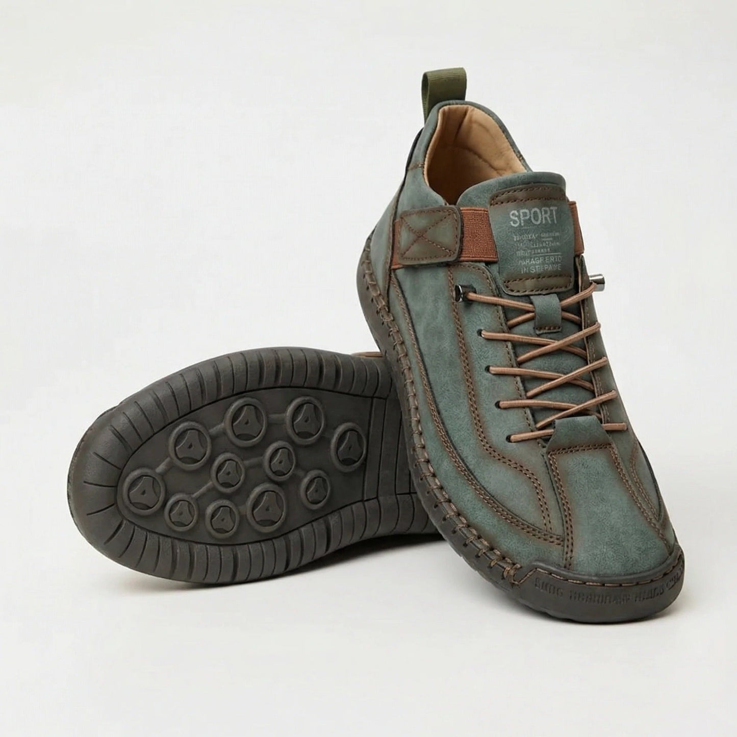 Zapatillas Yaiza de Luna Sanz, vista lateral sobre fondo claro